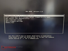 1. Linux Mint indítása az USB pendrive-ról