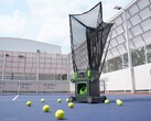 Az Acemate S10 Pro teniszrobot gyakorlást, labdamenetet és visszatérő labdák fogását képes végrehajtani salakos, füves és kemény pályákon.