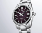 A Grand Seiko Spring Drive U.F.A. SLGB005 órája már kapható Észak-Amerikában és Európában. (Kép forrása: Grand Seiko)