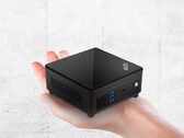Az MSI Cubi 5 1M (a képen) már kapható az Egyesült Államokban, az Intel Core 3 processzorral felszerelt barebone készlet ára 329,99 dollártól kezdődik.