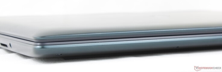 Elöl: Portok nélkül