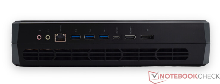 Hátul: USB 3.2 Gen2 Type-A, USB 3.2 Gen2 Type-C port (Alt Data és DP), HDMI 2.1, DisplayPort 2.0