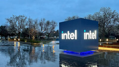 A SoftBank nem fog helyet kérni az Intel igazgatótanácsában. (Kép forrása: Intel)