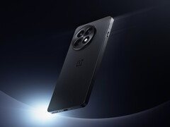 A OnePlus 15 állítólag kihagyja a teleobjektív makró funkciót. Képeken: Ace 5 Pro. (Kép forrása: OnePlus)