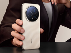 A Honor Magic 8 sorozat október 15-én jelenik meg Kínában. A képen: a Magic 8 Pro promóciós képe. (Kép forrása: Honor)