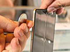 A Honor Magic V5 idén nyáron a Galaxy Z Fold7 és X Fold5, valamint a már meglévő Oppo Find N5 ellenfele lesz. (Kép forrása: Weibo)