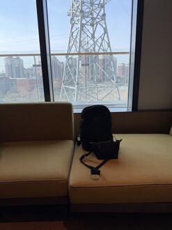 Kameradinamika beltéri teszt az iPhone 17 Pro Max készülékkel