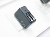 Az ESR két új, beépített USB-C-kábellel rendelkező 65 W-os töltőt mutatott be