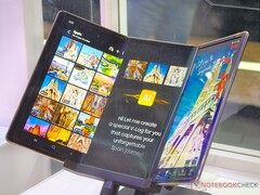 A Samsung első háromrétegű, valószínűleg Galaxy G Fold néven futó készüléke ismét kizárólag Kínában és Dél-Koreában lehet majd kapható. (Kép forrása: Alexander Fagot, Notebookcheck)