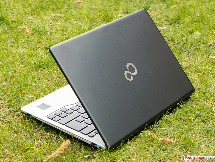 Fujitsu Lifebook S936