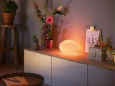 A Philips Hue Flourish asztali lámpa