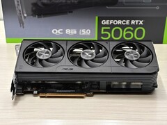 Az RTX 5060. (Kép forrása: Sebastian Badev via Notebookcheck) 