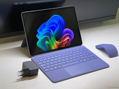 Microsoft Surface Pro 12 (kép forrása: Notebookcheck)