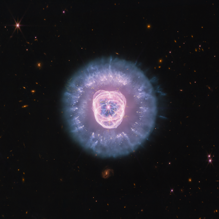 Az NGC 2392-ről készült felvétel, amelyet a James Webb Űrtávcső készített az NIRCam és a MIRI műszerek segítségével.