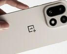 A közelgő zászlóshajó okostelefon, a OnePlus 15. (Kép forrása: OnePlus, szerk.)
