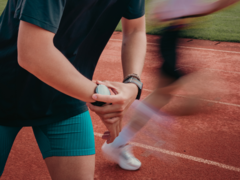 Az Amazfit Balance 2 (a képen) a legújabb frissítéssel új futóedzést kap. (Kép forrása: Amazfit via Weibo)