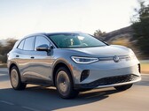 A Volkswagen ID.4. A német autógyártó 14000 EV-t hív vissza az Egyesült Államokban, mert menet közben elveszíthetik a teljesítményüket (Kép forrása: MotorTrend)