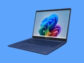 A képen a Dynabook Z40L-P laptop látható, amely kialakításában hasonlít elődjéhez, a Z40L-N-hez. 