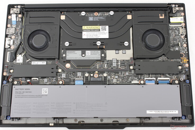 A ThinkPad P1 Gen 8 azon kevés laptopok egyike, amelyek támogatják az LPCAMM2 memóriát