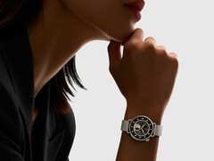 A 41 mm-es Watch S4 június 26-án kerül forgalomba. A képen: az okosóra. (Kép forrása: Xiaomi)