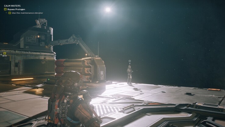 Az állomás külseje az ikertestvére mellett a nyílt térben helyezkedik el, és célok vezetnek végig a hajótesten.