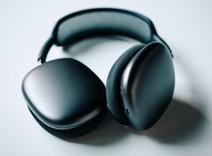 Appleaz AirPods Max ideiglenesen megjavítható, ha egy órára fagyasztóba helyezzük őket (Kép forrása: Sam Grozyan)