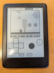 Bár egy Gameboy emulátor szórakoztató, a multitouch hiánya és a gyenge frissítési sebesség miatt ez inkább csak egy technikai bemutató, mint egy gyakorlati megoldás (Kép forrása: Notebookcheck)