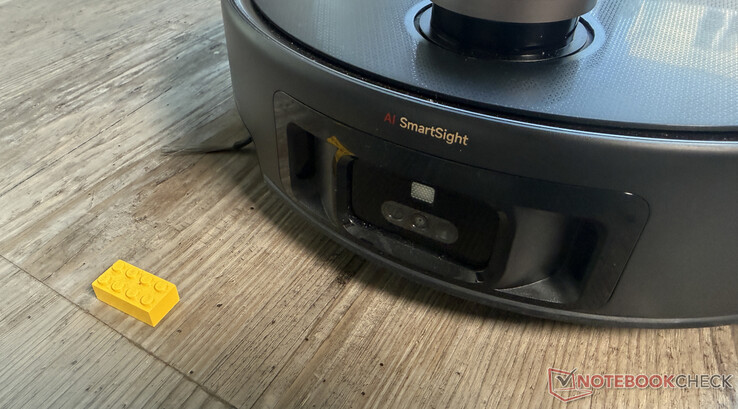 A Mova Z60 Ultra Roller akadályérzékelése nagyon jól működött a teszt során