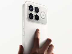 A Redmi K90 Pro Max 699 dollárról indul a Giztopon. A képen: a telefon promóciós képe. (Kép forrása: Xiaomi)