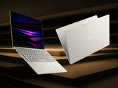 A Yoga Slim 7i Aura Edition (14IPH11) mostantól két olcsóbb Intel Panther Lake processzorral is kapható.