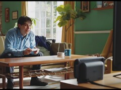 Nintendo Switch 2 dokkoló csatlakoztatva a TV-hez (Kép forrása: Nintendo of America YouTube)