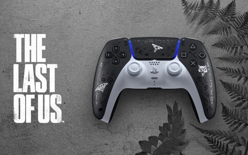 The Last of Us DualSense Limited Edition kontroller (Kép forrása: Sony PlayStation Blog)