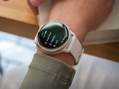 A Vivoactive 6 egyike annak a két Garmin okosórának, amelyek világszerte megkapják a Beta 15.31-et. (Kép forrása: Garmin)