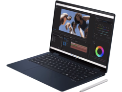 HP Envy x360 2-in-1 14. A felülvizsgálati egység a HP India jóvoltából.