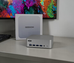 Geekom A9 Max AMD Ryzen AI 9 HX 470-el