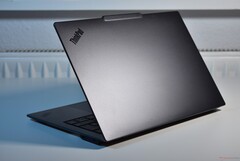 Egy Yoga kinézete, egy ThinkPad minősége, egy ThinkBook funkciókészlete: Lenovo ThinkPad X9-14 elmosódik a határ (képünkön: Lenovo ThinkPad X9-14 G1 Aura Edition, kép forrása: Lenovo ThinkPad X9-14 G1 Aura Edition: Benjamin Herzig)