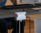 Az Anker Nano Power Strip (a képen) szorítós kialakítású. (Kép forrása: Anker)