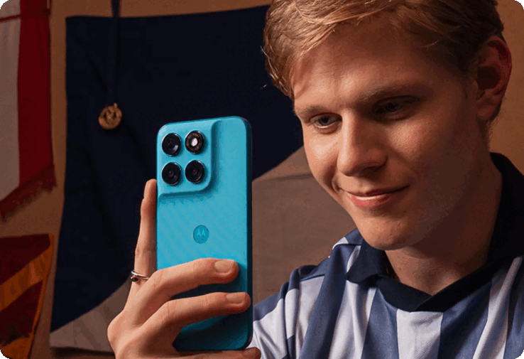 A Moto G Max 200 MP-es, optikai képstabilizátorral ellátott fő kamerával rendelkezik