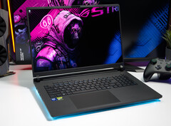 Asus ROG Strix SCAR 18 G835LXG laptop Intel Core Ultra 9 290HX processzorral és Nvidia GeForce RTX 5090 grafikus kártyával