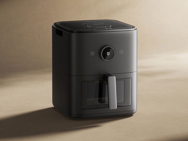 A Xiaomi Mijia Smart Steam Air Fryer 7L