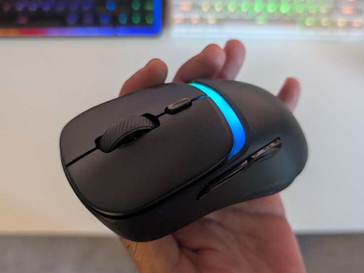 A Glorious D3 vezeték nélküli modell felülnézetben