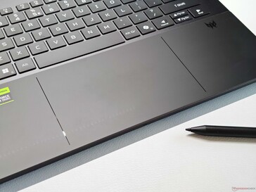 Haptikus érintőpad LED-es korlátozó csíkokkal...