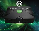 Eredeti Xbox konzol a Project Helix logójával