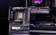 Az Asus BTF alaplapok már most is akár 600 wattos grafikus kártyákat is képesek táplálni kiegészítő kábel nélkül (Kép forrása: Asus)