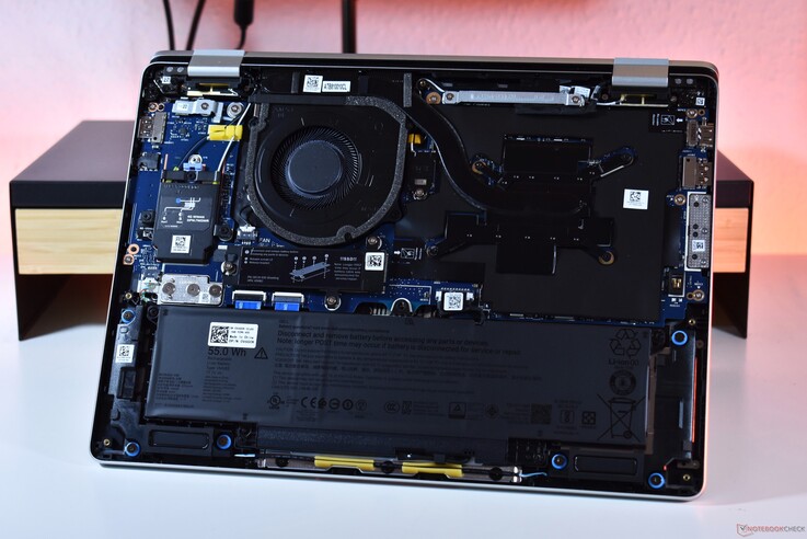 Dell Pro 14 Plus AMD: belső részek
