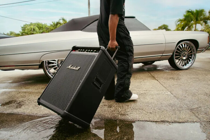 A Marshall Bromley 750 párt szónoka. (Kép forrása: Marshall)