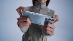 A 10 Pro és az aktív ventilátor. (Kép forrása: RedMagic)