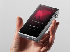 Az Astell & Kern PD5 alumíniumházas digitális audiolejátszó súlya mindössze 6,98 oz. (198 g).