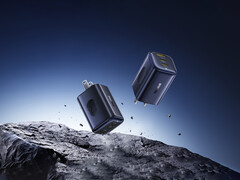 Az új PicoGo 67 W AE11 39,99 dollárba kerül. Képeken: Egy promóciós kép a sziklák felett lebegő gyorstöltőről. (Kép forrása: Baseus)