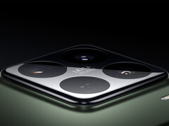 A Xiaomi várhatóan még a jövő hónap vége előtt lecseréli a képen látható 15 Pro-t. (Kép forrása: Xiaomi)